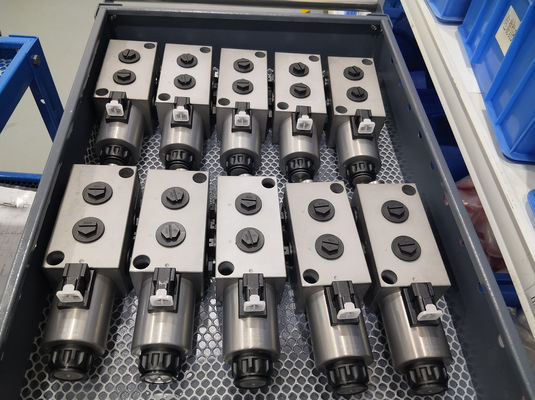 Big Flow Hydraulic Solenodi Valve With Flow Rate 160L ER Or DG Customized 6 Ways 2 Position Solenoid Valve